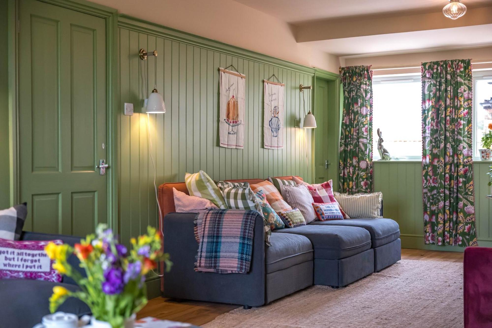 Large Country Cottage, Sleeps 8 - Spa Facilities, Garden Bar, Catering Services, Free Parking, Nature Reserve, Hen Parties Сканторп Экстерьер фото