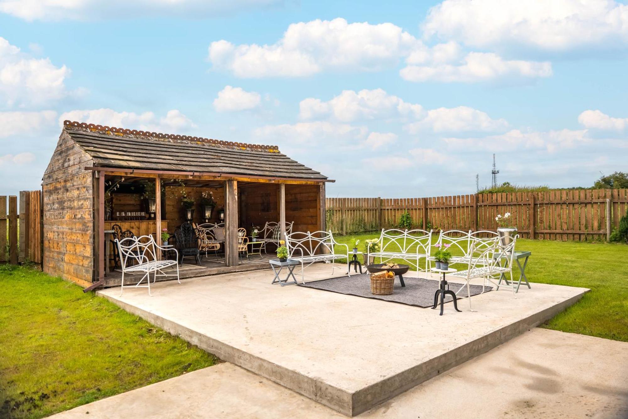 Large Country Cottage, Sleeps 8 - Spa Facilities, Garden Bar, Catering Services, Free Parking, Nature Reserve, Hen Parties Сканторп Экстерьер фото